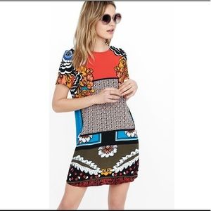 Express short sleeve shift dress - small